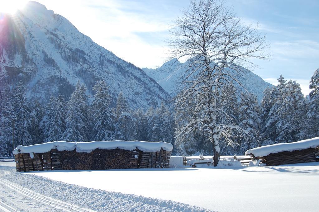 Haus Waldrast Apartment Elbigenalp Exterior photo